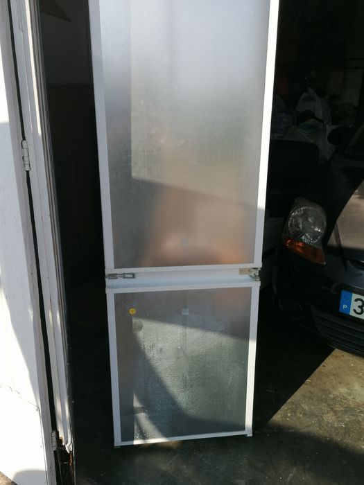 Frigorífico combinado de encastrar Electrolux