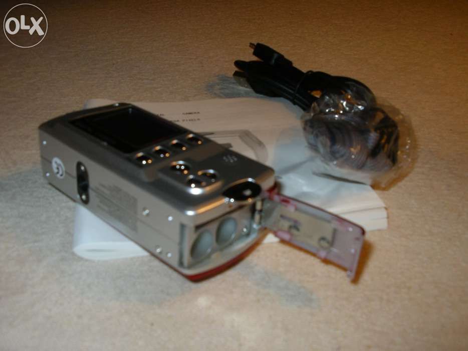 Digital Camera64738628611330123