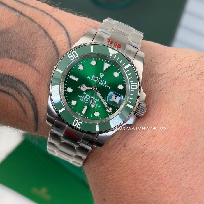 Часы Rolex Submariner  Hulk Ролекс Субмаринер