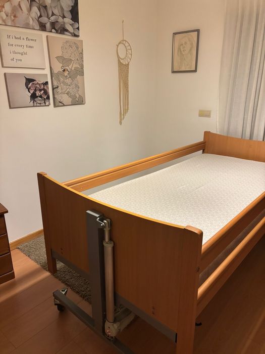 Cama articulada eletrica com colchão anti-escaras