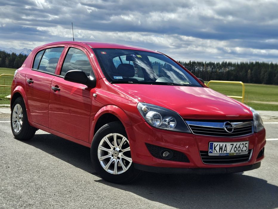 Opel Astra H 1.4 TwinPort 90 KM MT5