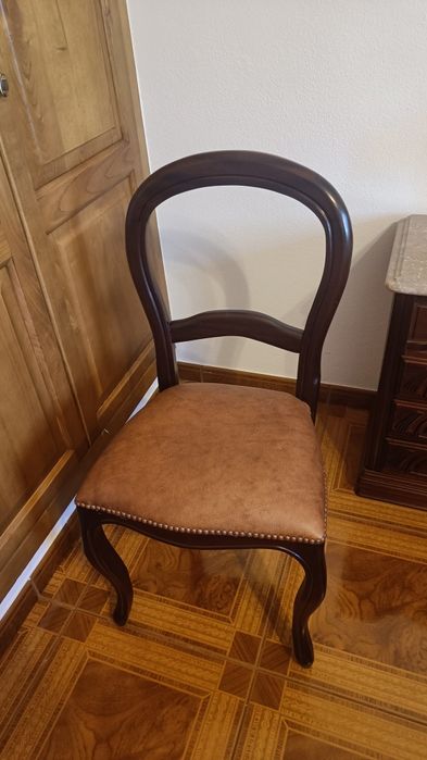 Conjunto quarto madeira maciça