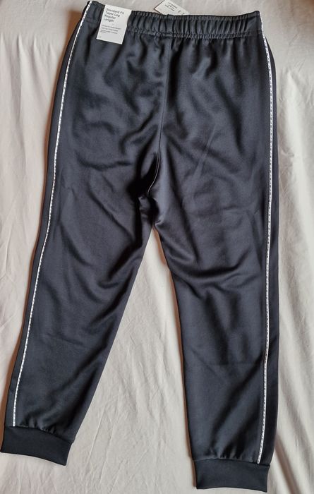 Calças Nike Jogger (147-158) - Pretas