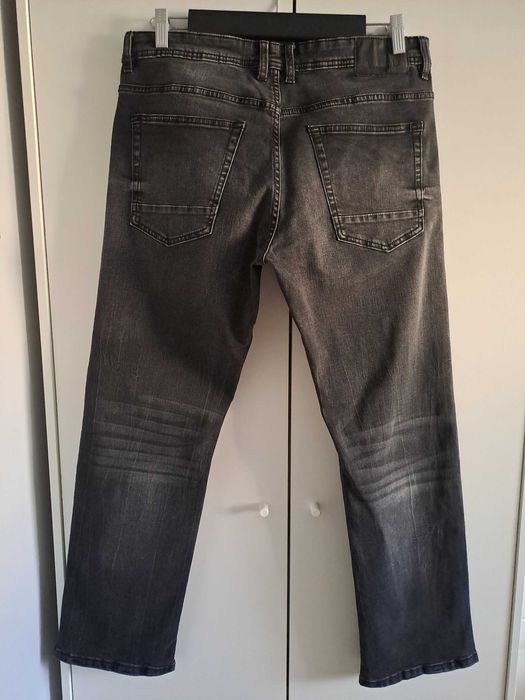 Spodnie jeansowe męskie rozmiar 33/30