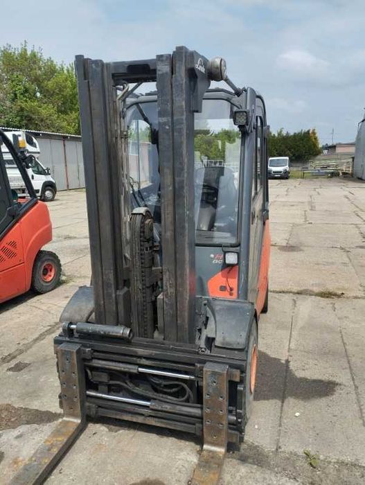 wózek widłowy linde h30t