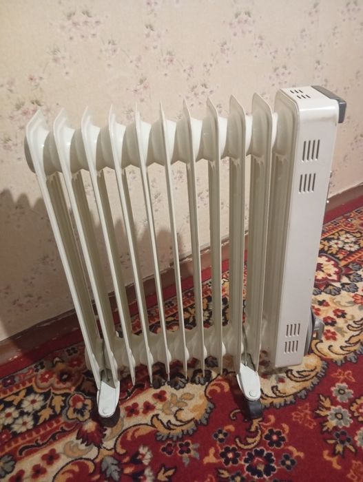 Продам масляный обогреватель.