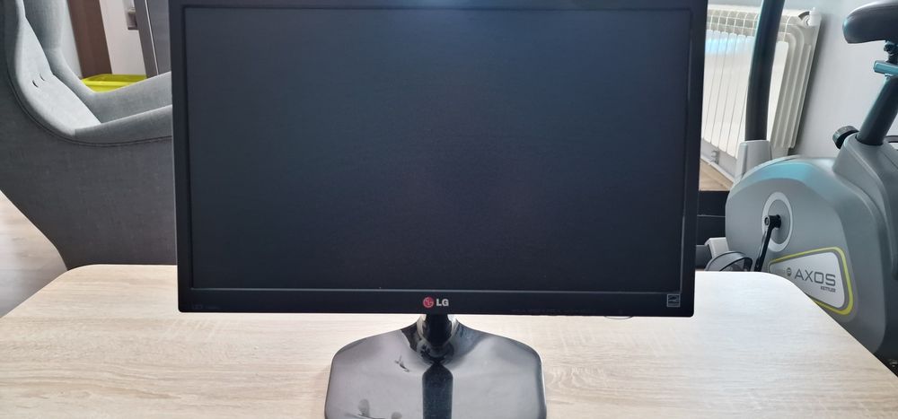 Monitor 22 cale LG 22M45D-B