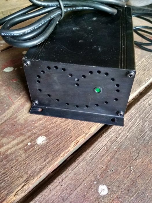 Сетевой адаптер (блок питания)AC 100-240v