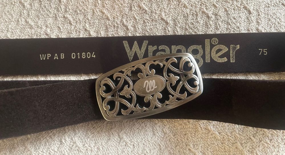WRANGLER pasek skóra zamszowa