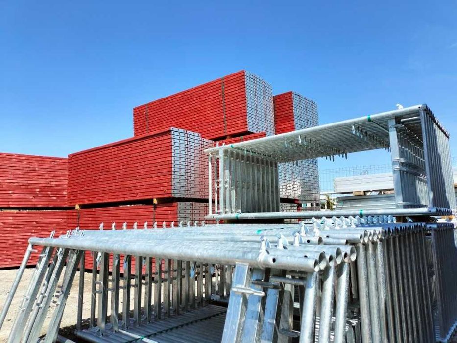 Rusztowanie systemowe SP70 230 m2   27x8,5m pletak