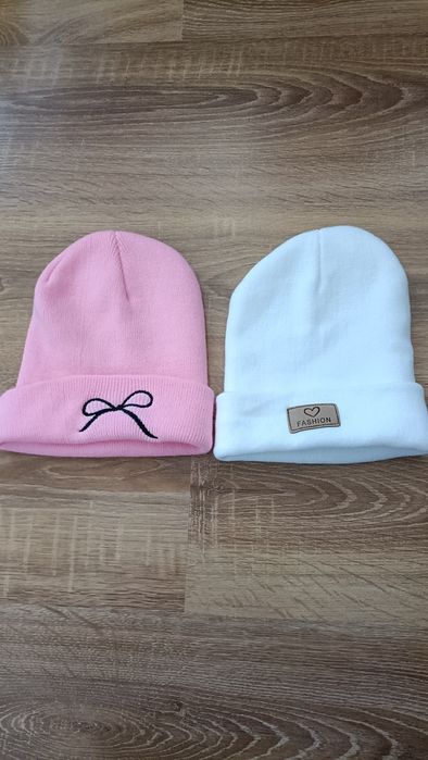 Czapki rozmiar uniwersalny