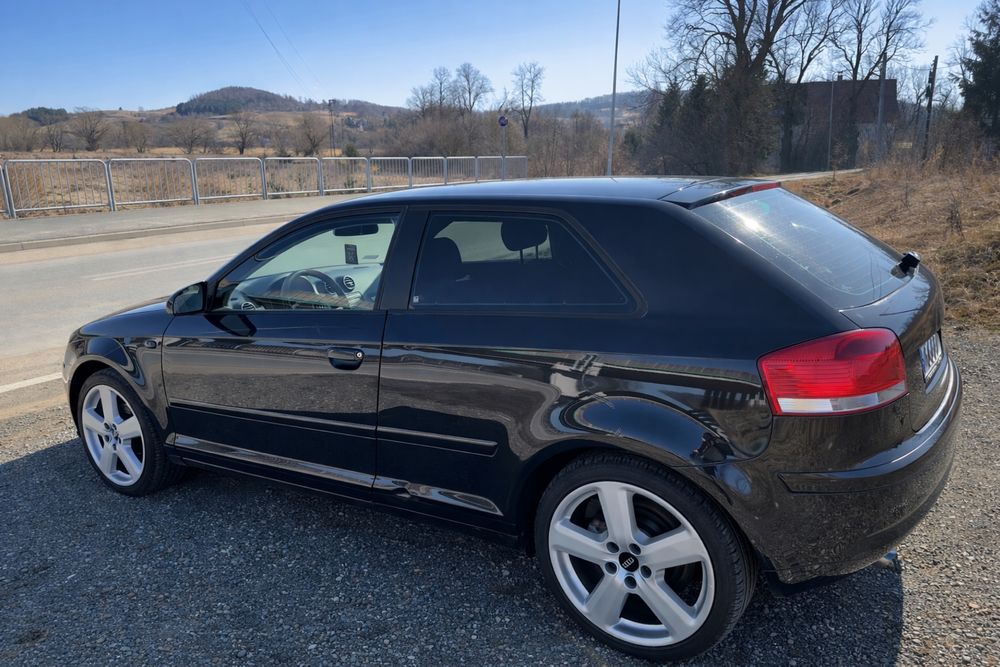 Audi A3 8p 1.9tdi bkc 105km
