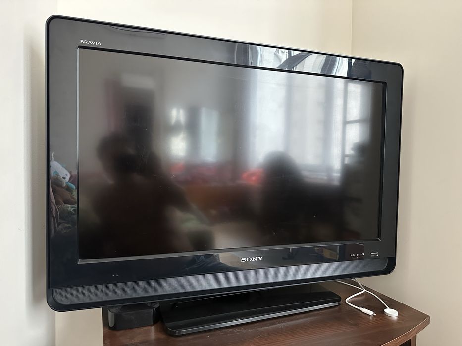 SONY KDL32S4000 +подставка +пульт +коробка
