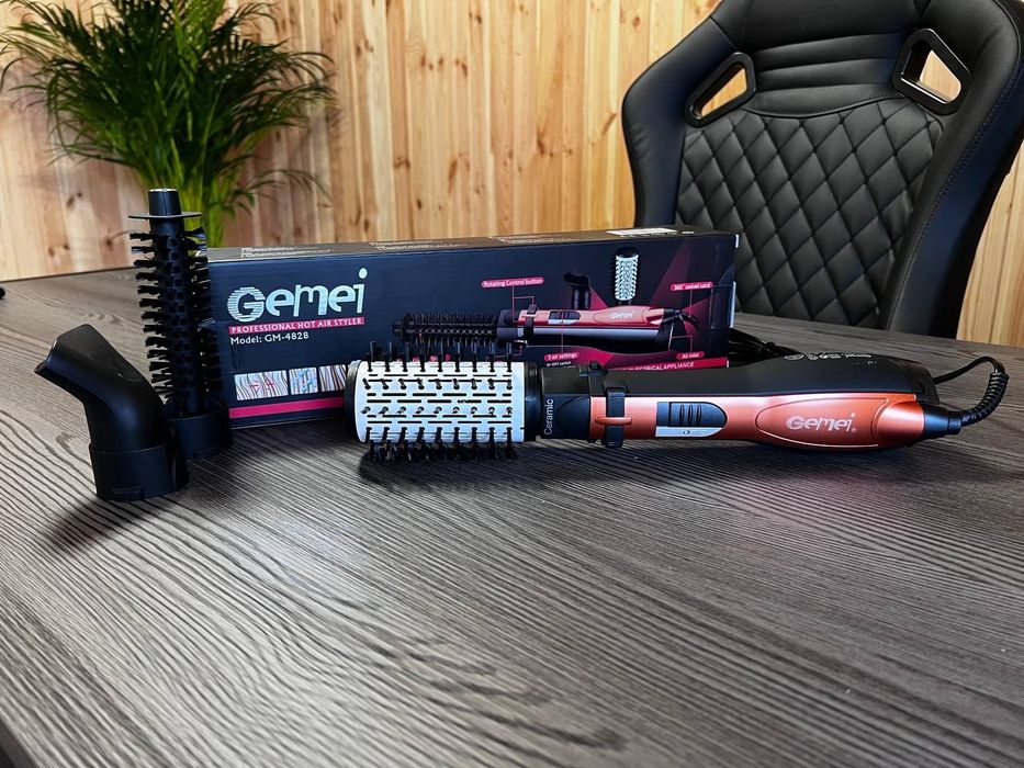 Фен-стайлер для волос с 3 насадками Gemei GM-4828