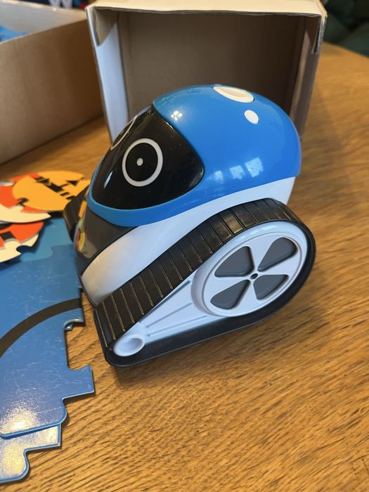 Woki my first coding robot
