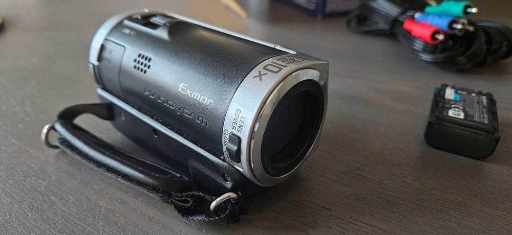 Kamera Sony Handycam HDR-CX106E FullHD