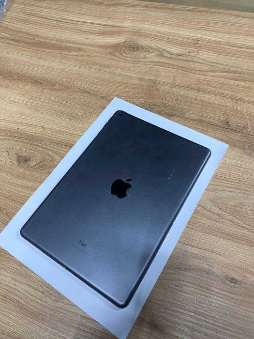 Продам планшет iPad 7th 10.2 32Gb Space Gray