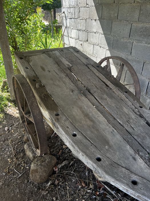 Carro de bois para restauro