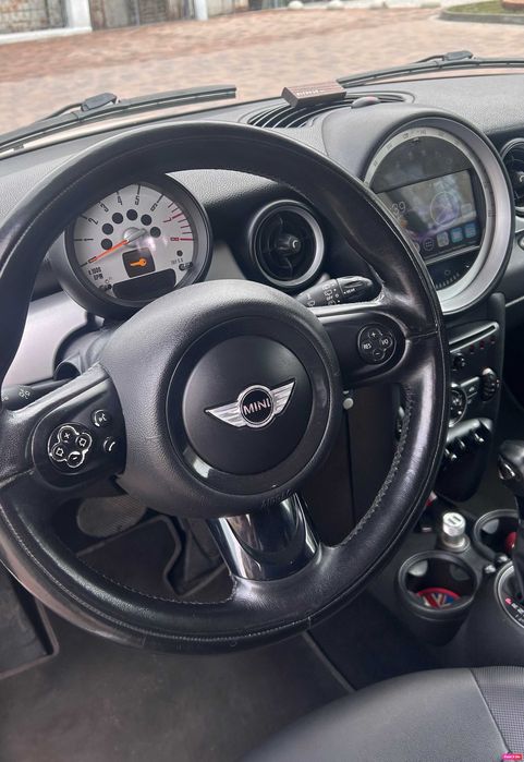Продаю авто MINICOOPER