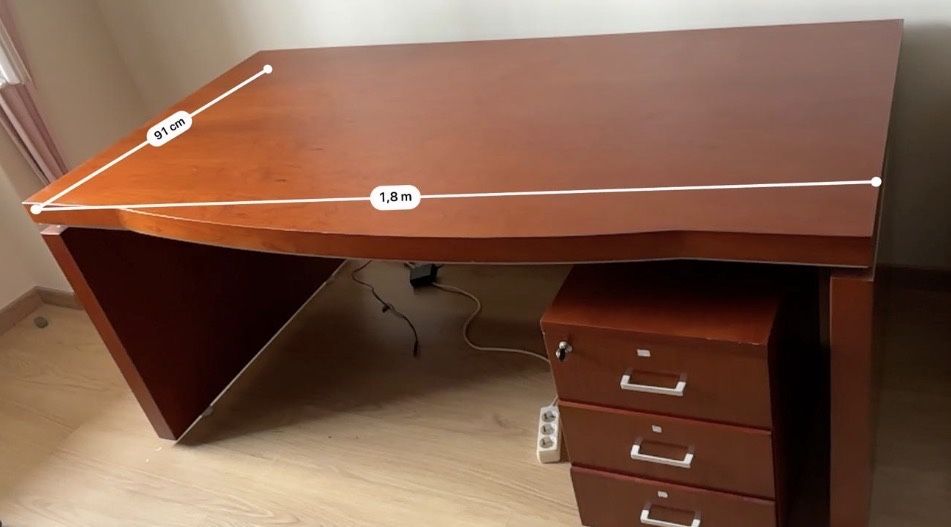 Secretaria e mesa apoio escritório