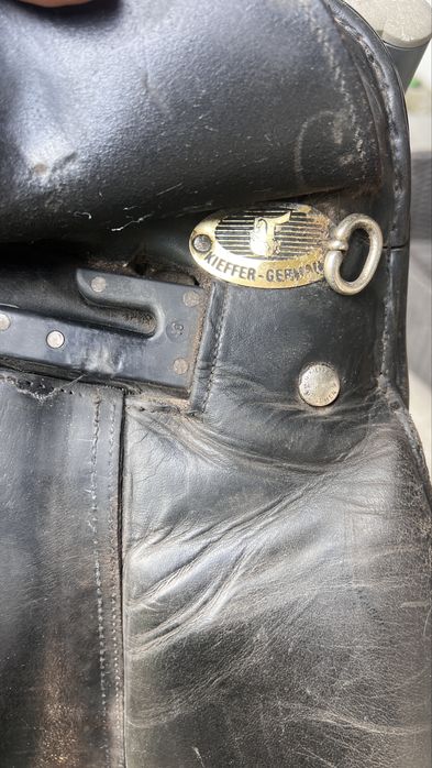 Siodło czarne Kieffer Munchen ujeżdżeniowe 16,5”