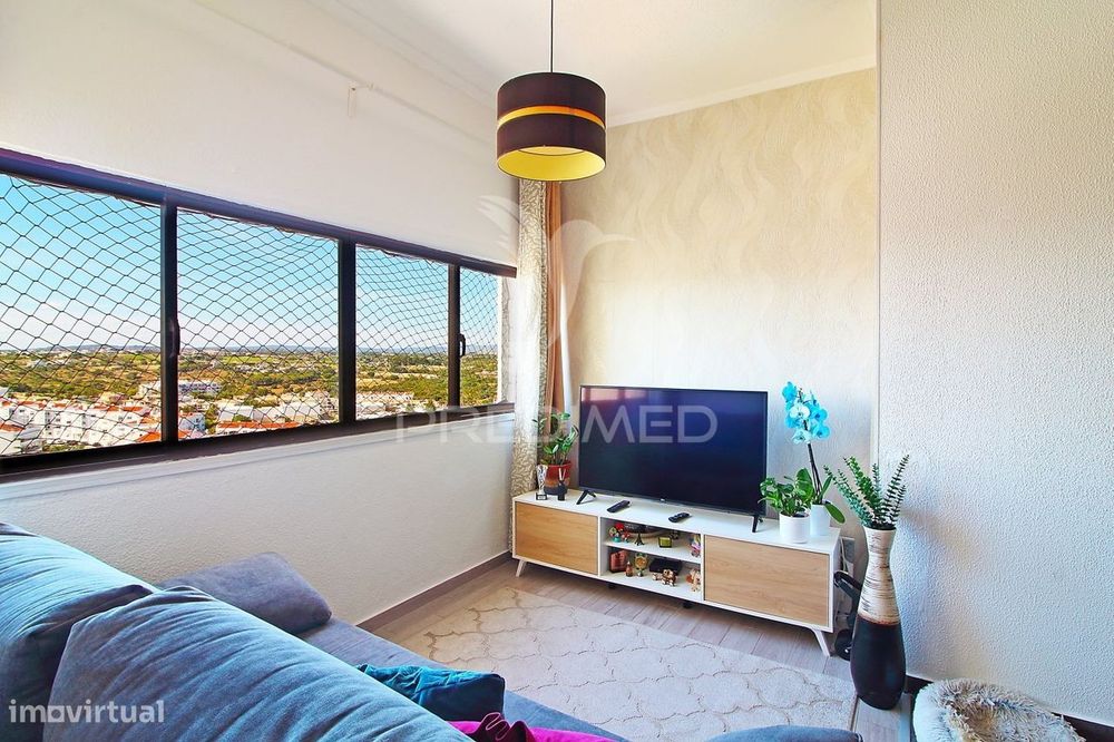Apartamento T1+1 com piscina em Albufeira