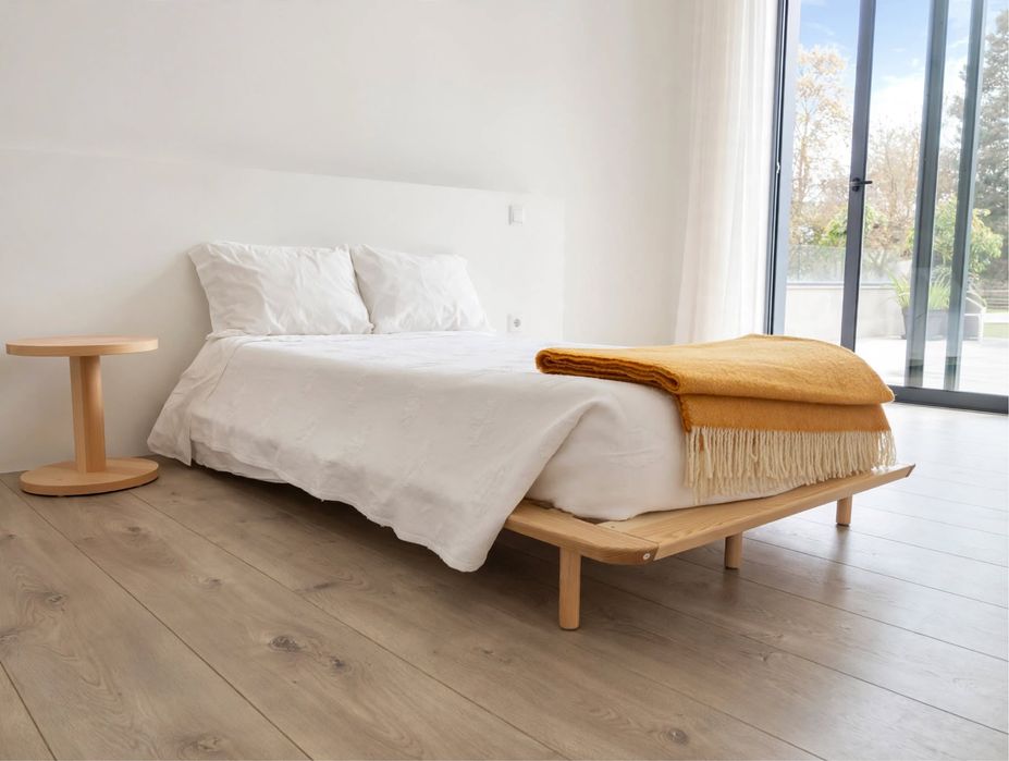 Cama Anielle Kave Home + colchão Royal Sleep
