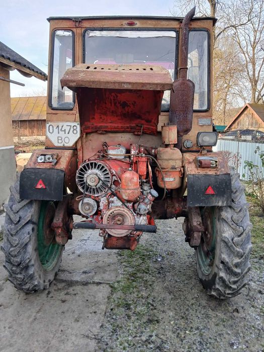 Трактор Т16мг по запчастинах