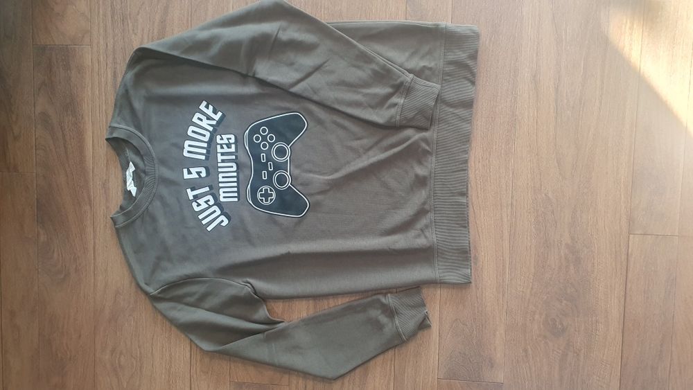 H&M bluza zieleń z napisem 158cm-164cm j.nowa