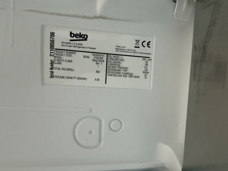 Lodówka do zabudowy Beko BCNA275E4SN NeoFrost HarvestFresh 254 l
