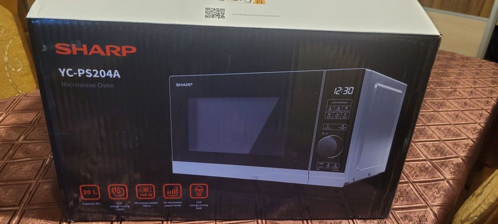 Kuchenka mikrofalowa SHARP YC-PS204AE-S 700W