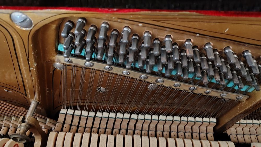 Pianino G Baerensprung Berlin