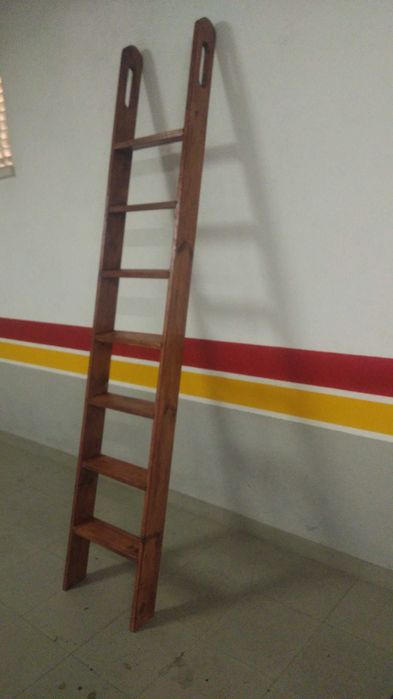 Escadas em madeira