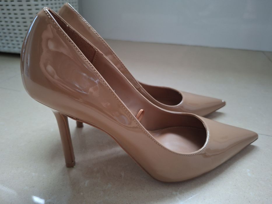 Sapatos salto Mango