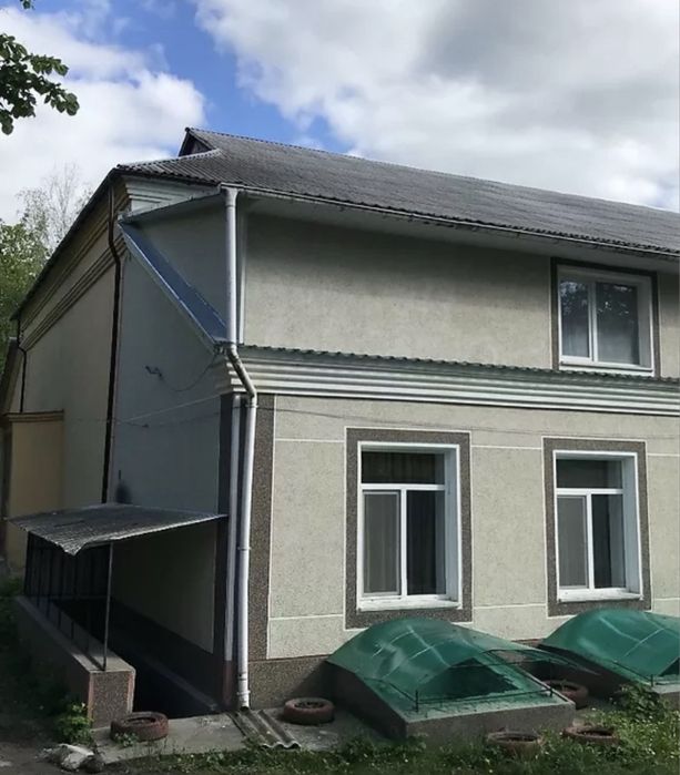 Комерційне присіщення 174 м2