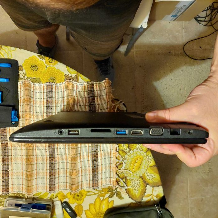 Portátil Asus F553M com HDD e Carregador: Avariado