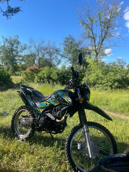 Продам Мотоцикл Shineray XY200-6C