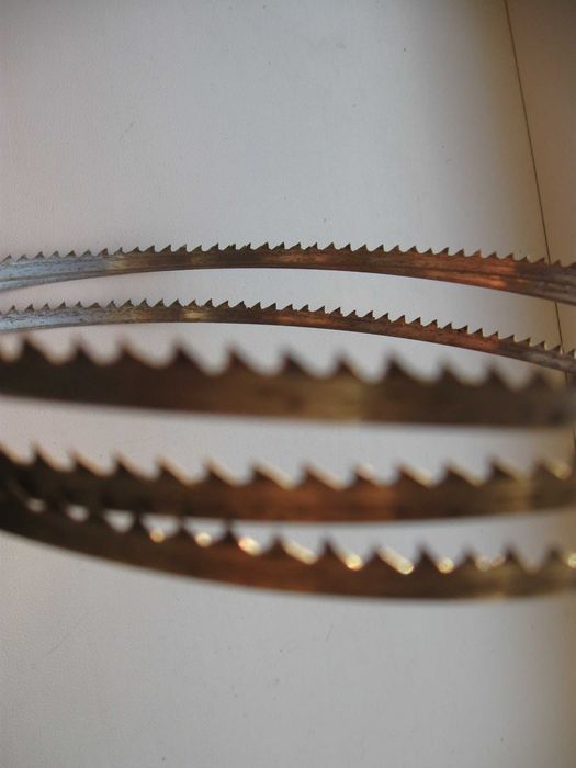 Полотно для ленточной пилы 1425мм х 6.35 мм.