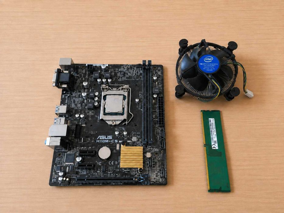 LGA1151/ASUS H110M-CS/DDR4 4Gb/Celeron G3930 (ФОТО РОБОТИ)