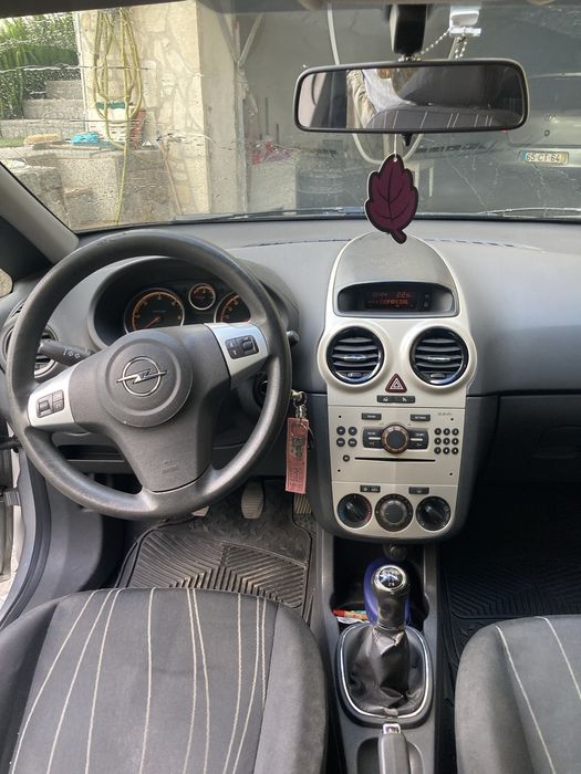 Vendo opel corsa ECO flex1300cdti