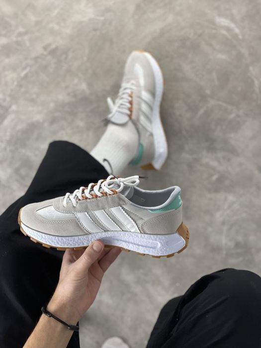 Кроссовки - Кросівки Adidas Retropy Beige&White