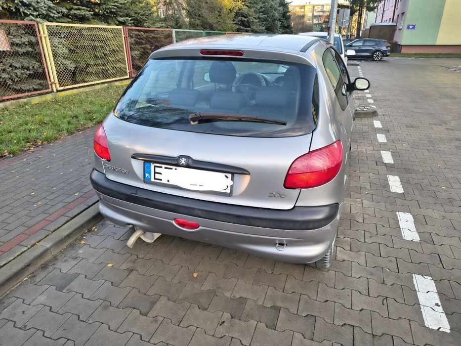 Peugeot 206 1.2 benzyna