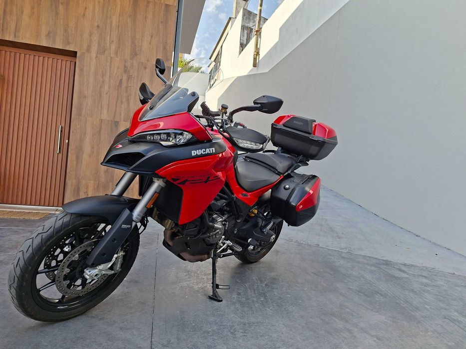 Ducati Multistrada V2 S 2022) - Full Extras