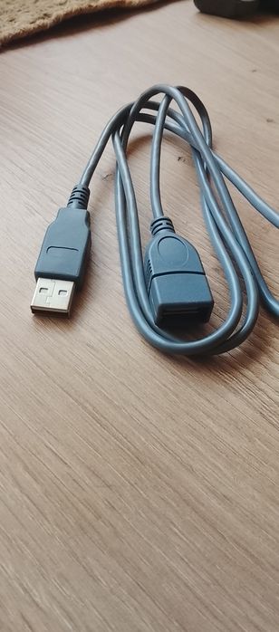 Sprzedam rozgałęźnik USB i przedłużkę