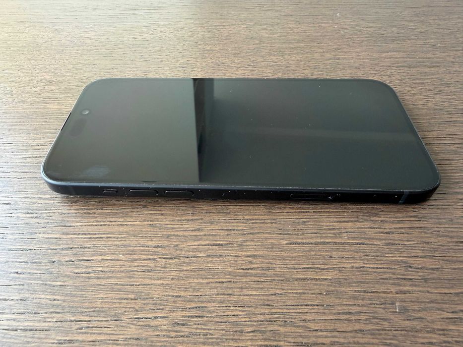 iPhone 15 Plus 256GB Preto