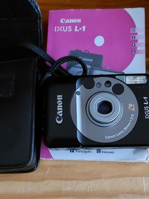 For Collectors: 2 Cameras at a Good Price.64729890268033121