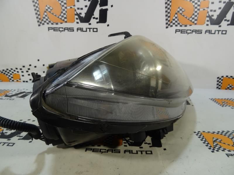 Ótica / farol direita SEAT Altea (5P1)