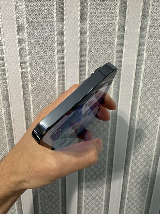 Apple iPhone 13 pro max 256 gb. Неверлок, акб 100%