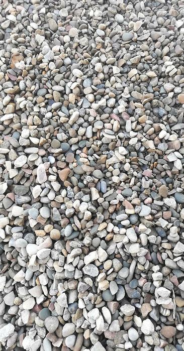 Żwir płukany (grys 2-8, 8-16) - kruszywo kamień pod kostkę