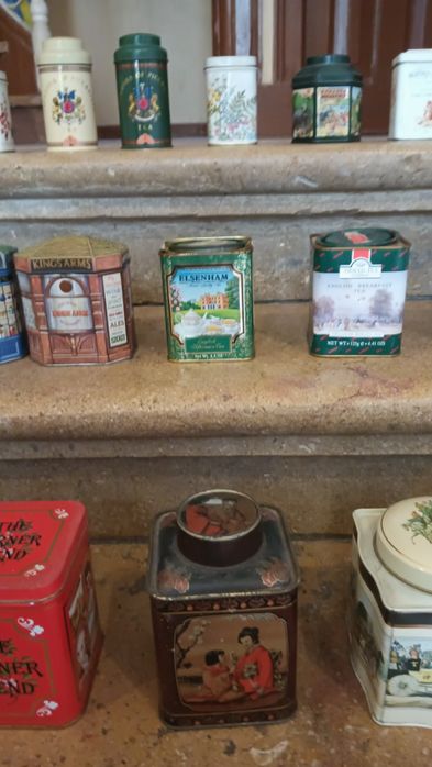 Latas de chá vintage